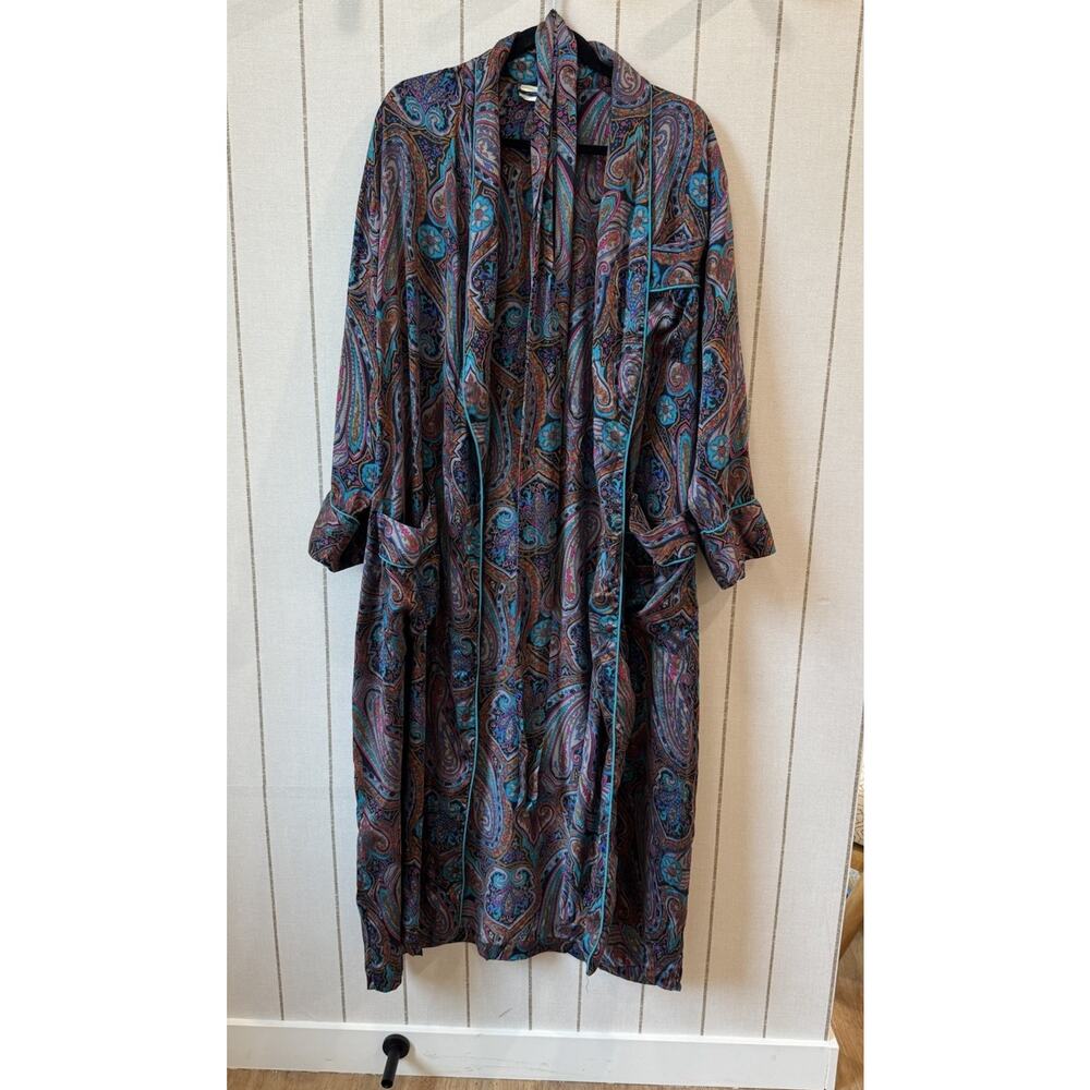 Vintage Victorias Secret Gentleman’s 100% Silk Robe Paisley Hollywood Regency OS